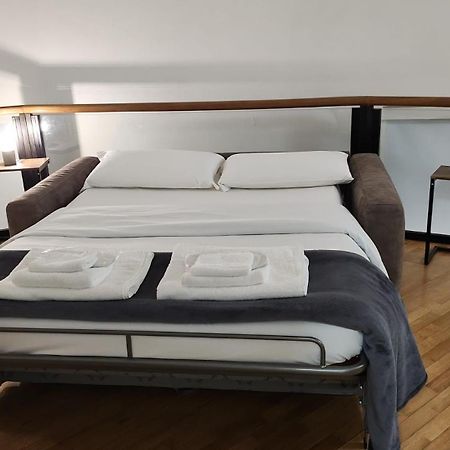 Trevi Suite Apartment - Barberini Рим Экстерьер фото