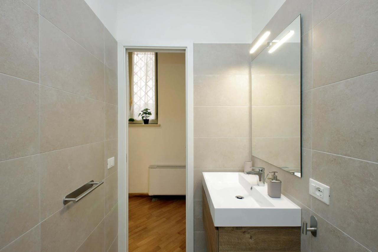 Trevi Suite Apartment - Barberini Рим Экстерьер фото