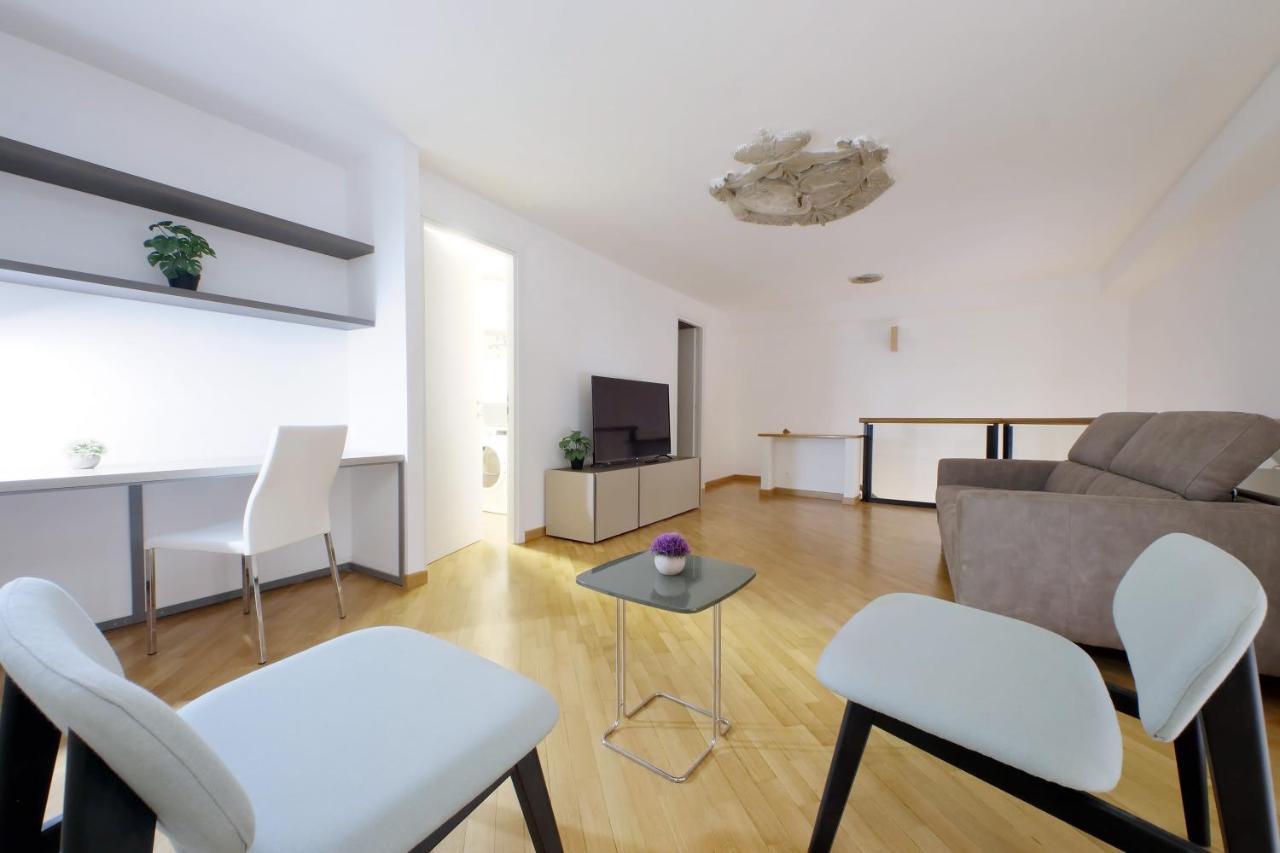 Trevi Suite Apartment - Barberini Рим Экстерьер фото